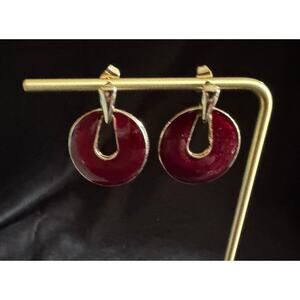 Vintage 3/4" Red Enamel Hoop Earrings Gold Tone Small Classic Retro Jewelry E107